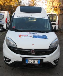 doblo-magenta-fronte