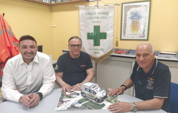 CONFERENZA_STAMPA_RIVOLI_-_PRESENTE_DI_MASO_-_MARCO_BIONDINO_-_SCARFO_-1657646611707.jpg–rivoli__un_doblo_per_il_trasporto_dializzati_e_pazienti_con_difficolta_motorie